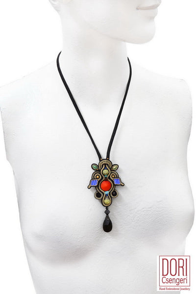 Kimora Striking Necklace