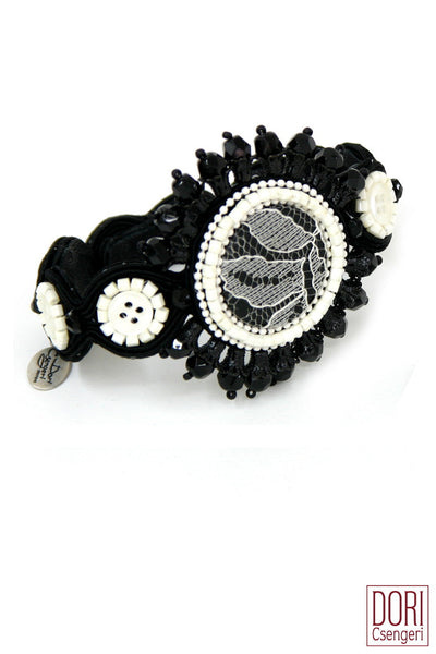 Daisy Black & White Chic Bracelet