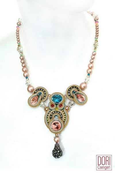 Elegance Pearl & Crystal Necklace