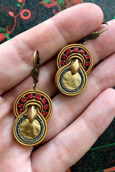 Elizabeth Casual Gold Earrings