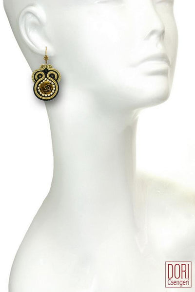 Nefertiti, Casual Dangle Earrings