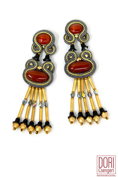 Uma Must Have Clip-on Earrings